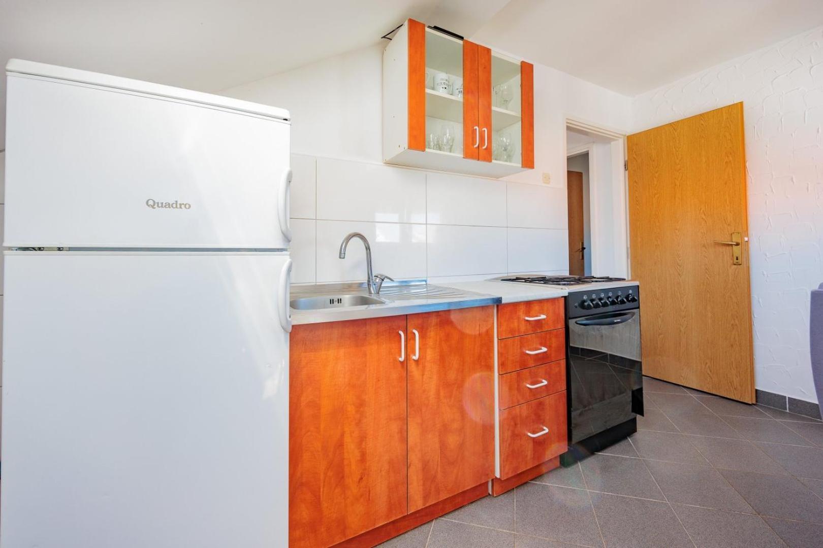 Crowonder Lucky Holiday House With Pool And Patio 30 Meters From The Beach ซาดาร์ ภายนอก รูปภาพ
