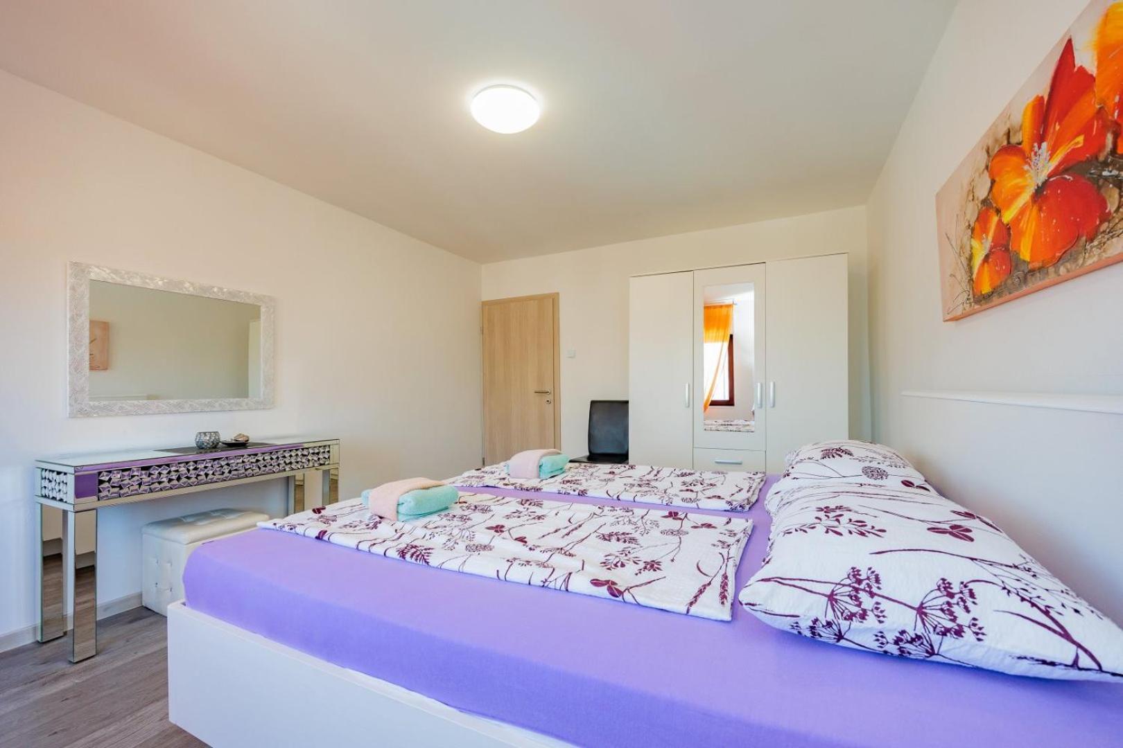 Crowonder Lucky Holiday House With Pool And Patio 30 Meters From The Beach ซาดาร์ ภายนอก รูปภาพ