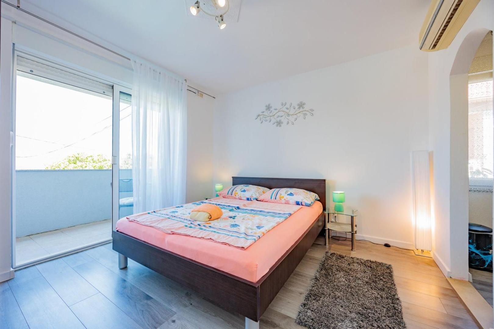 Crowonder Lucky Holiday House With Pool And Patio 30 Meters From The Beach ซาดาร์ ภายนอก รูปภาพ