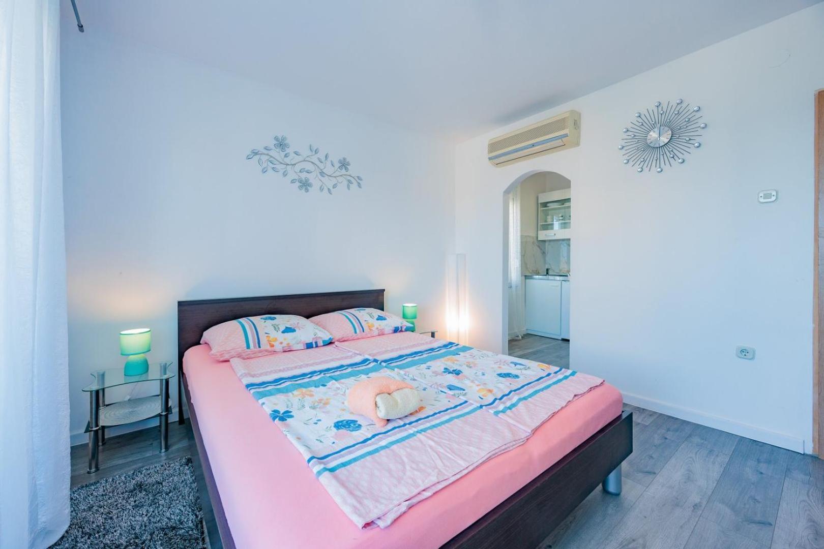 Crowonder Lucky Holiday House With Pool And Patio 30 Meters From The Beach ซาดาร์ ภายนอก รูปภาพ