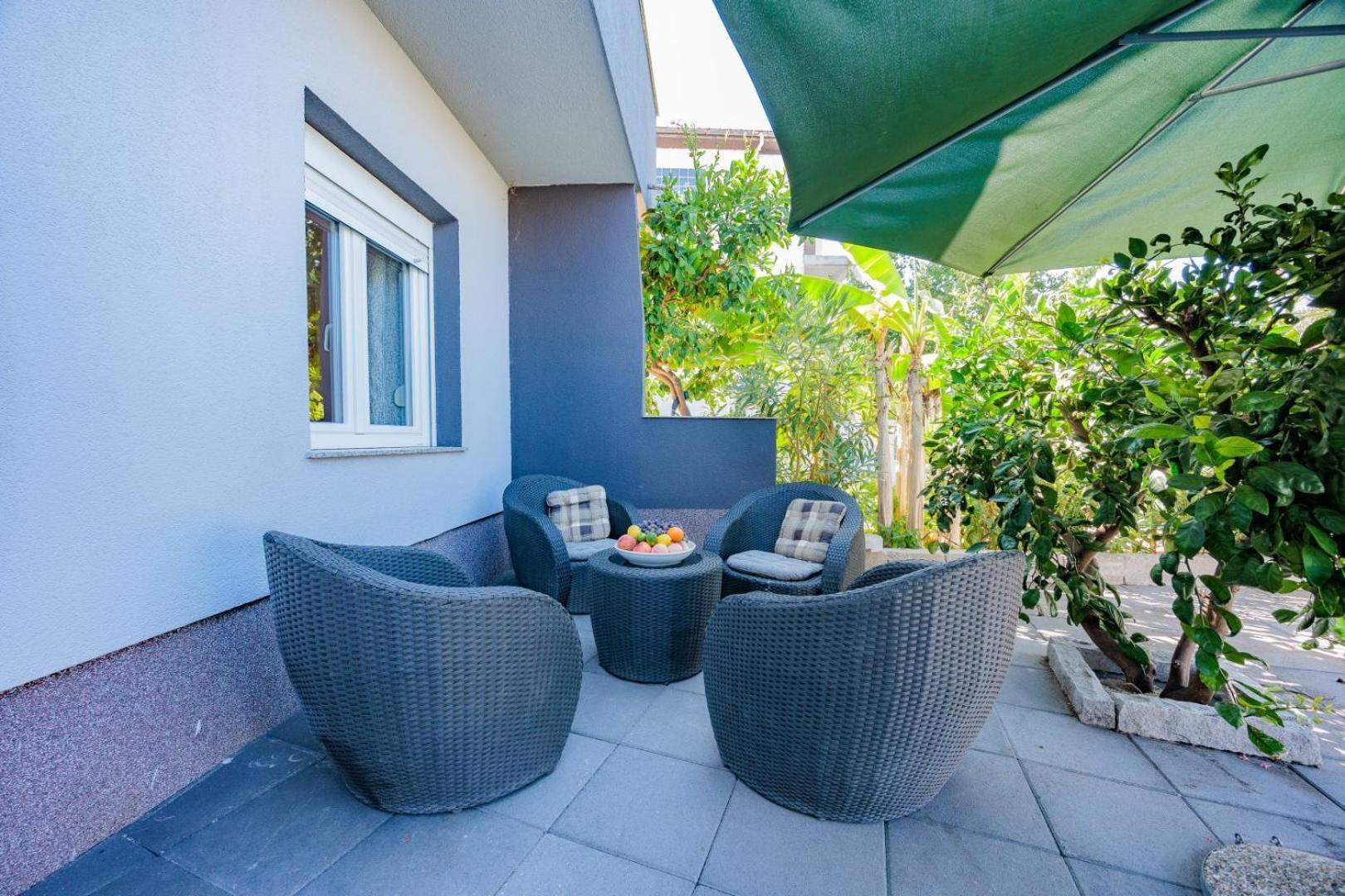 Crowonder Lucky Holiday House With Pool And Patio 30 Meters From The Beach ซาดาร์ ภายนอก รูปภาพ